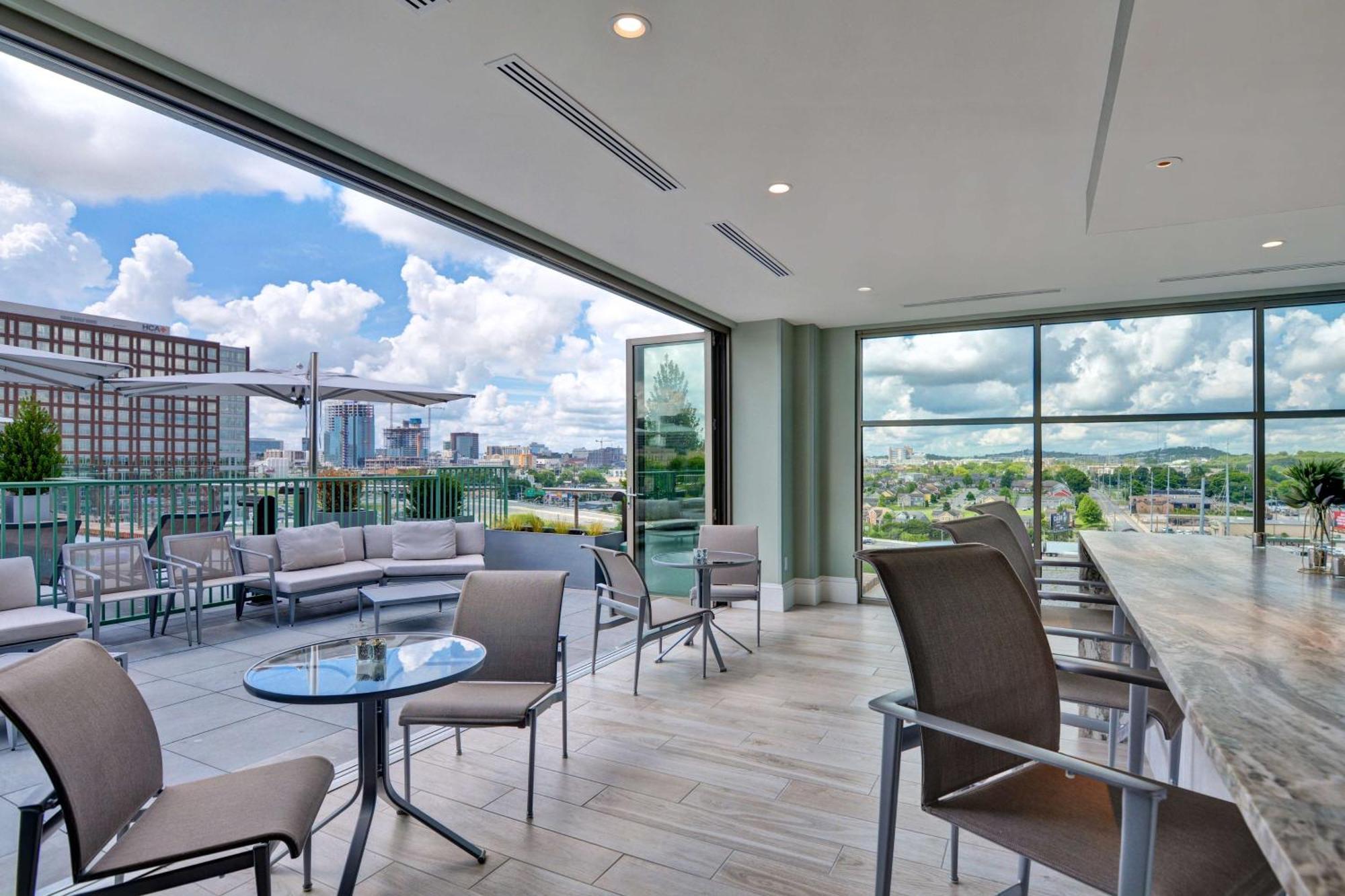 Hampton Inn & Suites Nashville Downtown Capitol View, Tn Exterior photo