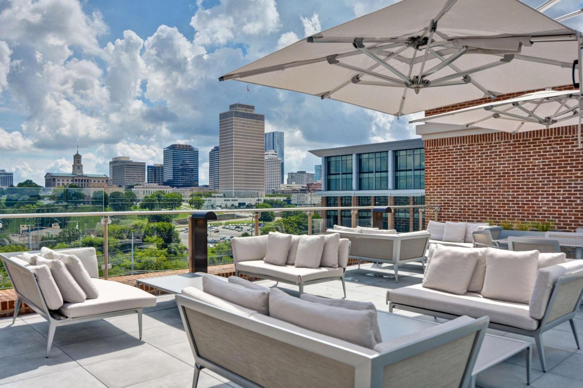 Hampton Inn & Suites Nashville Downtown Capitol View, Tn Exterior photo